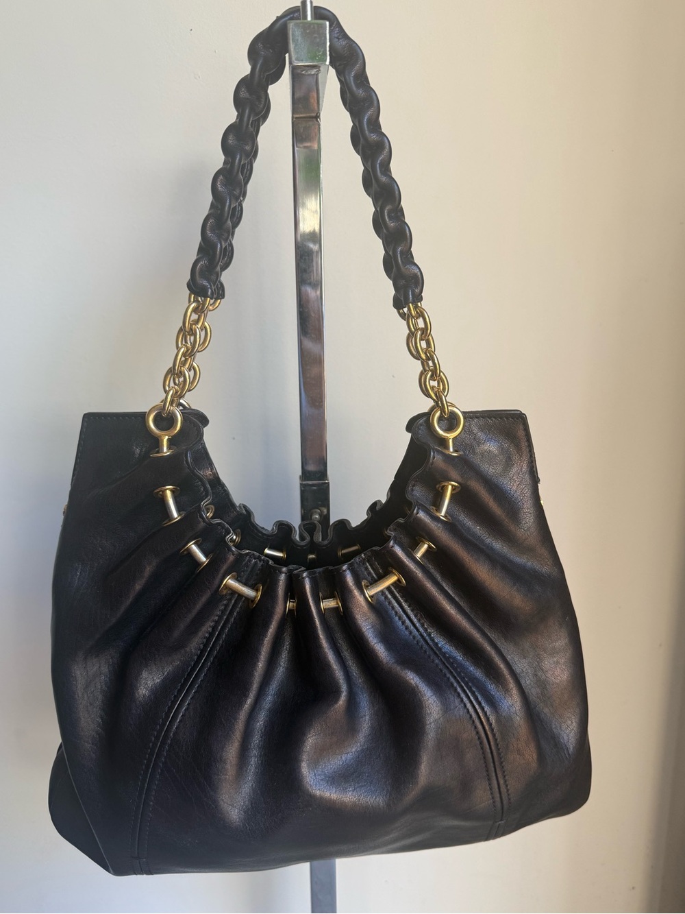 Tom Ford Black Leather shoulder bag with gold chain